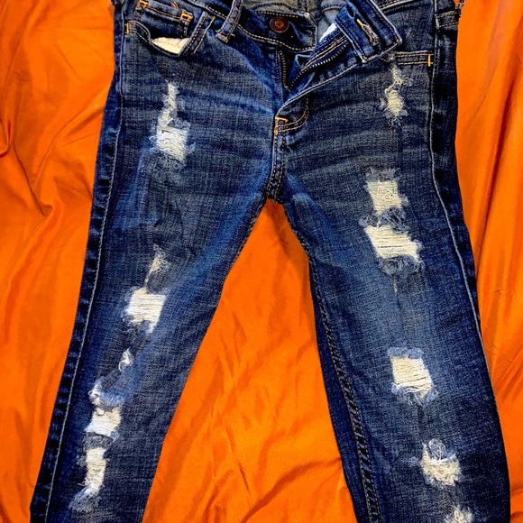 Jeans - Picture 1 of 2